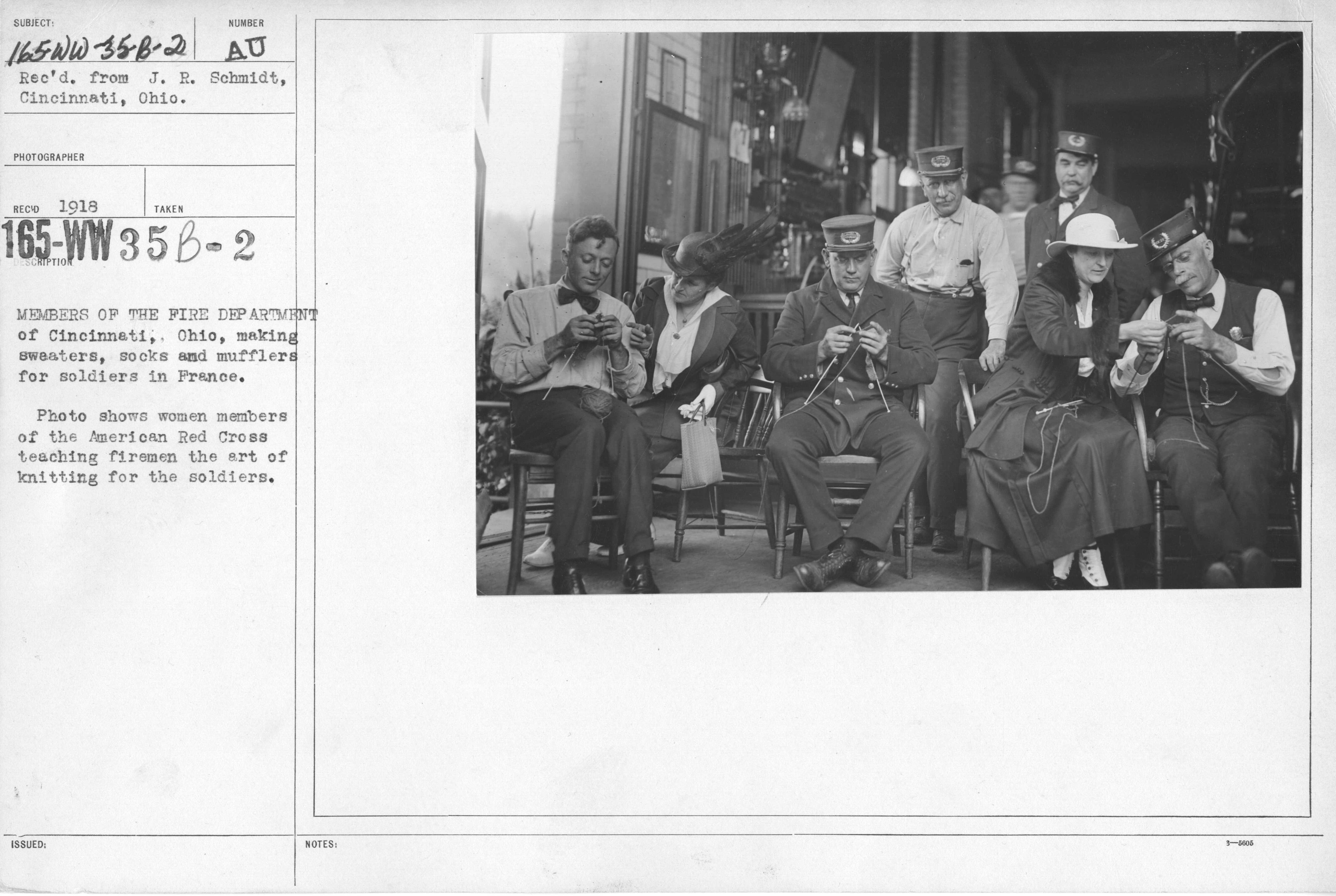 https://nara-media.s3.amazonaws.com/stillpix/165-ww/BOX_35/FOLDER_B/165-WW-35B-002.jpg