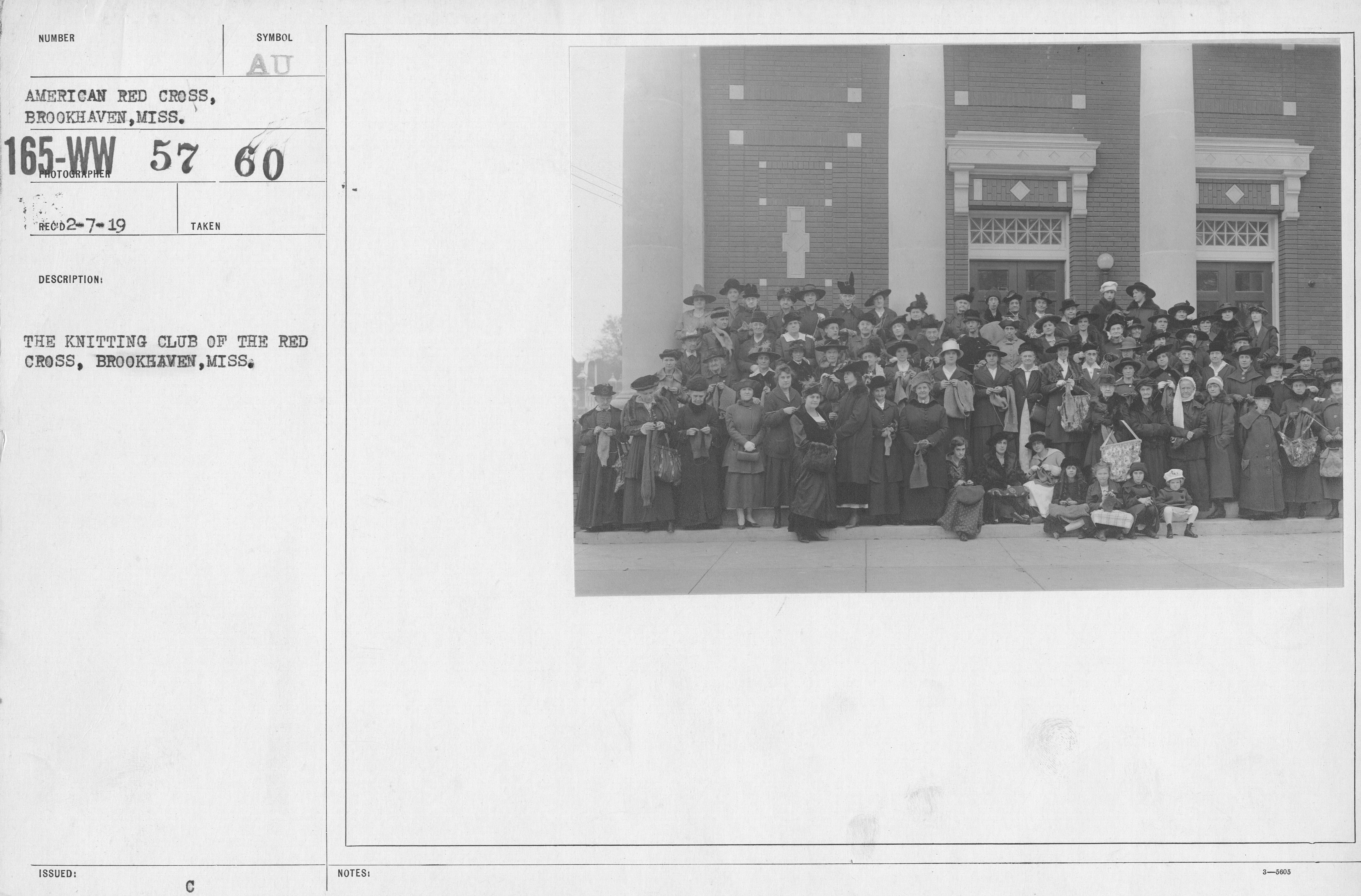 https://nara-media.s3.amazonaws.com/stillpix/165-ww/BOX_57/165-WW-57-060.jpg