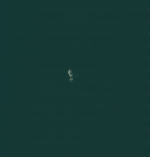 S07-04-155 - STS-007 - SPAS-01