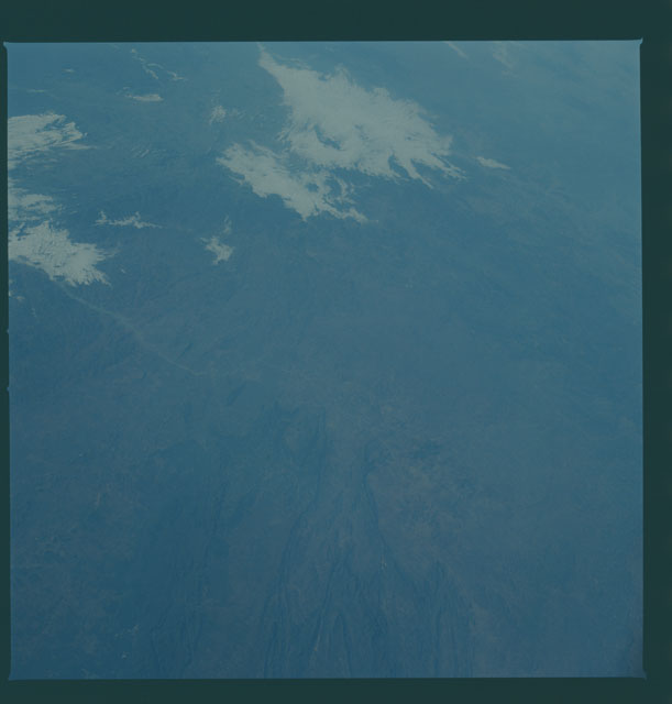 S08-35-1252 - STS-008 - Earth observations taken during STS-8 mission