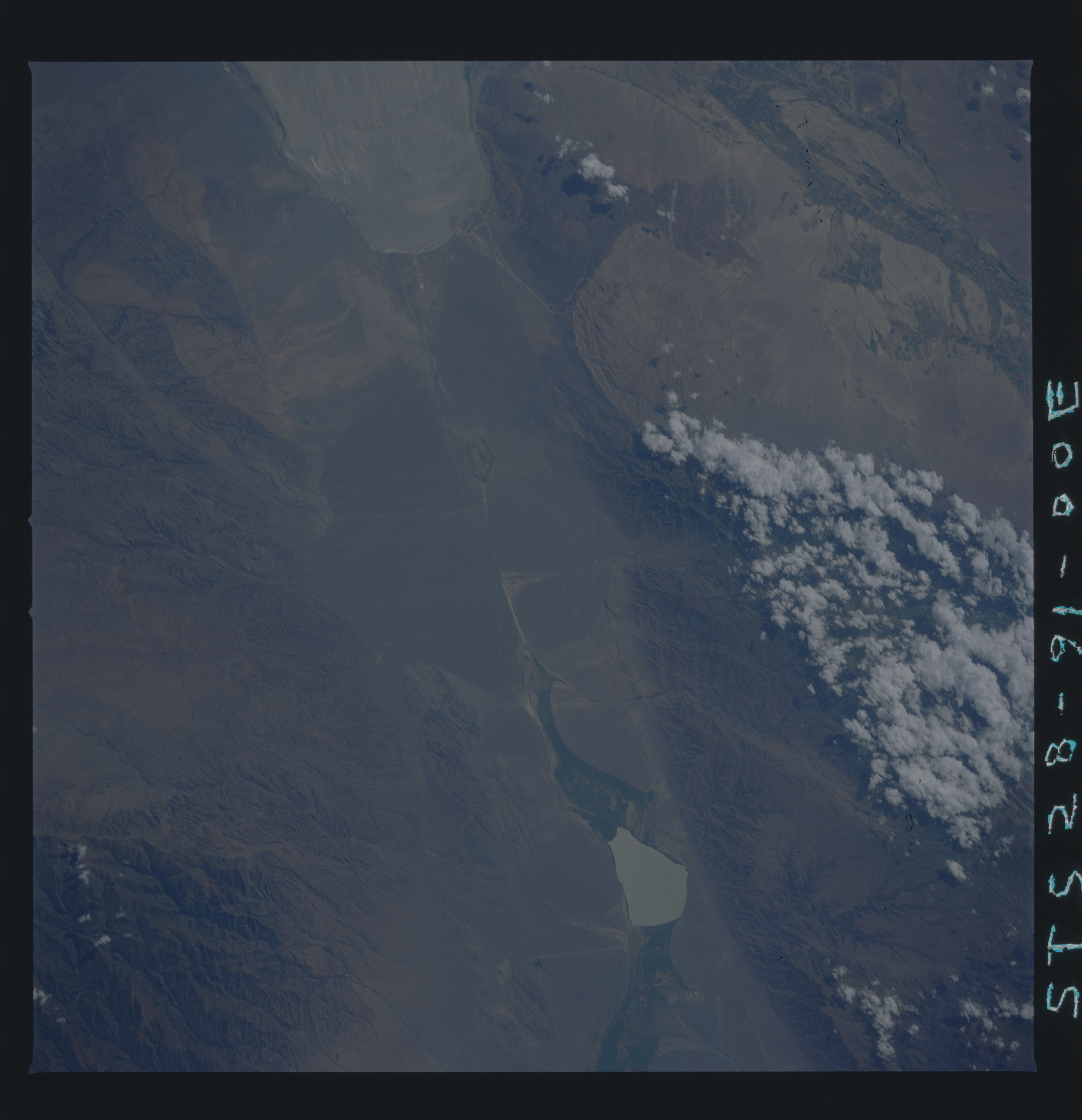 S28-91-000E - STS-028 - STS-28 earth observations