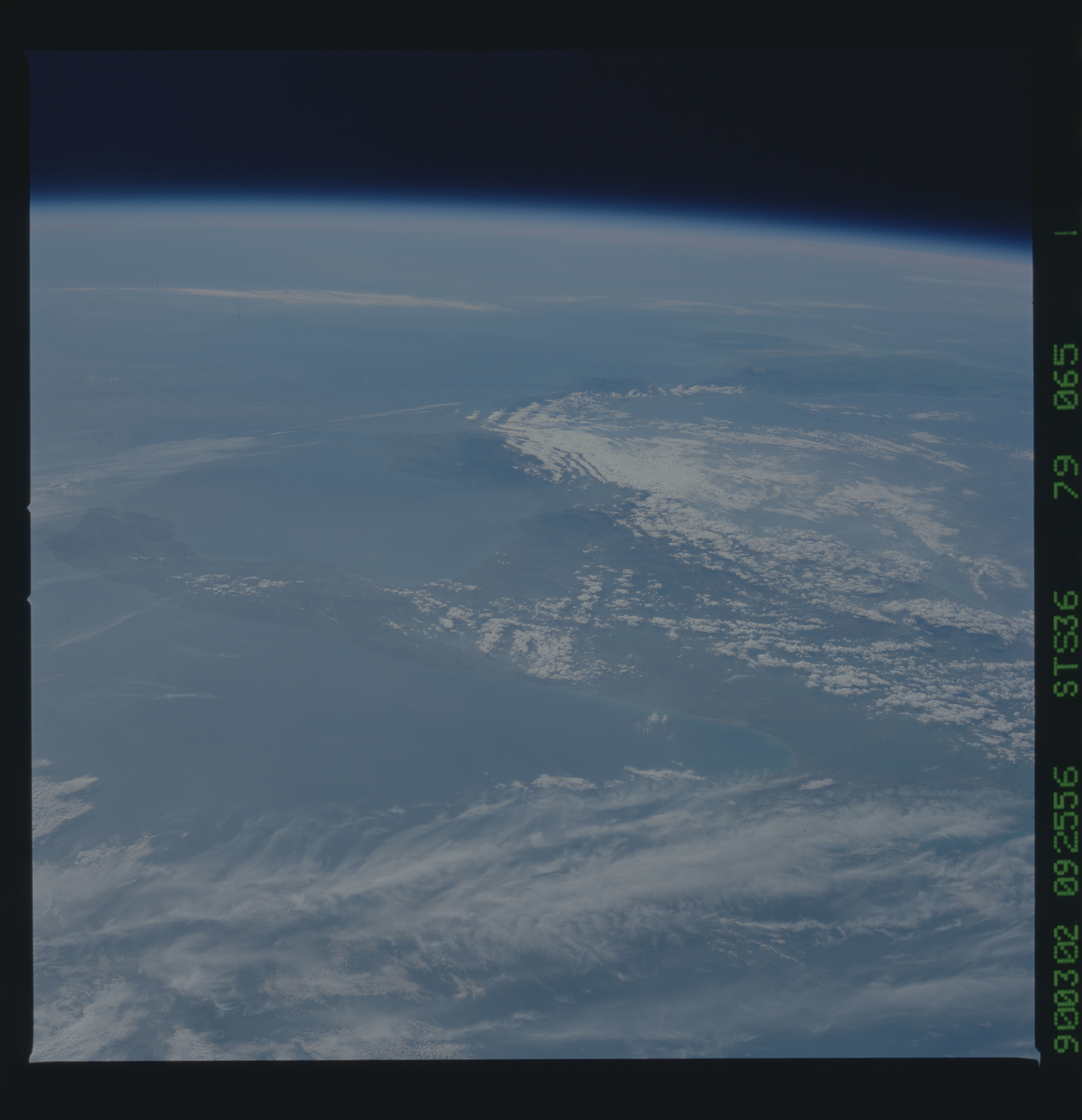 S36-79-065 - STS-036 - STS-36 earth observations