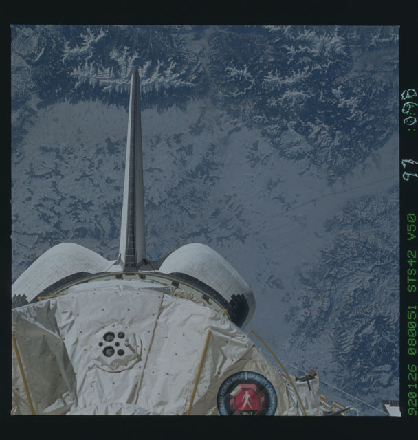 S42-97-098 - STS-042 - STS-42 earth observations