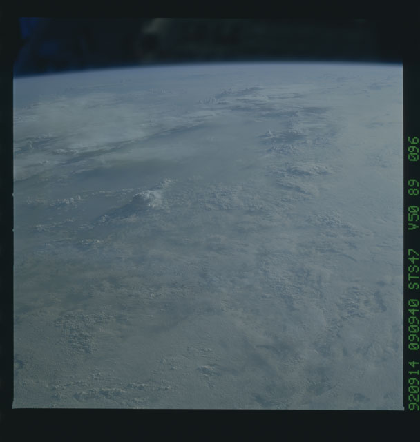 S47-89-096 - STS-047 - Earth observations taken during the STS-47 mission