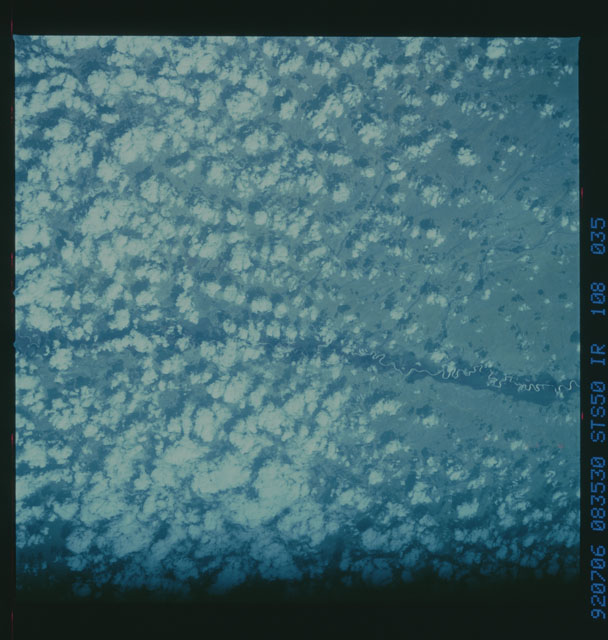 STS050-108-035 - STS-050 - STS-50 earth observations