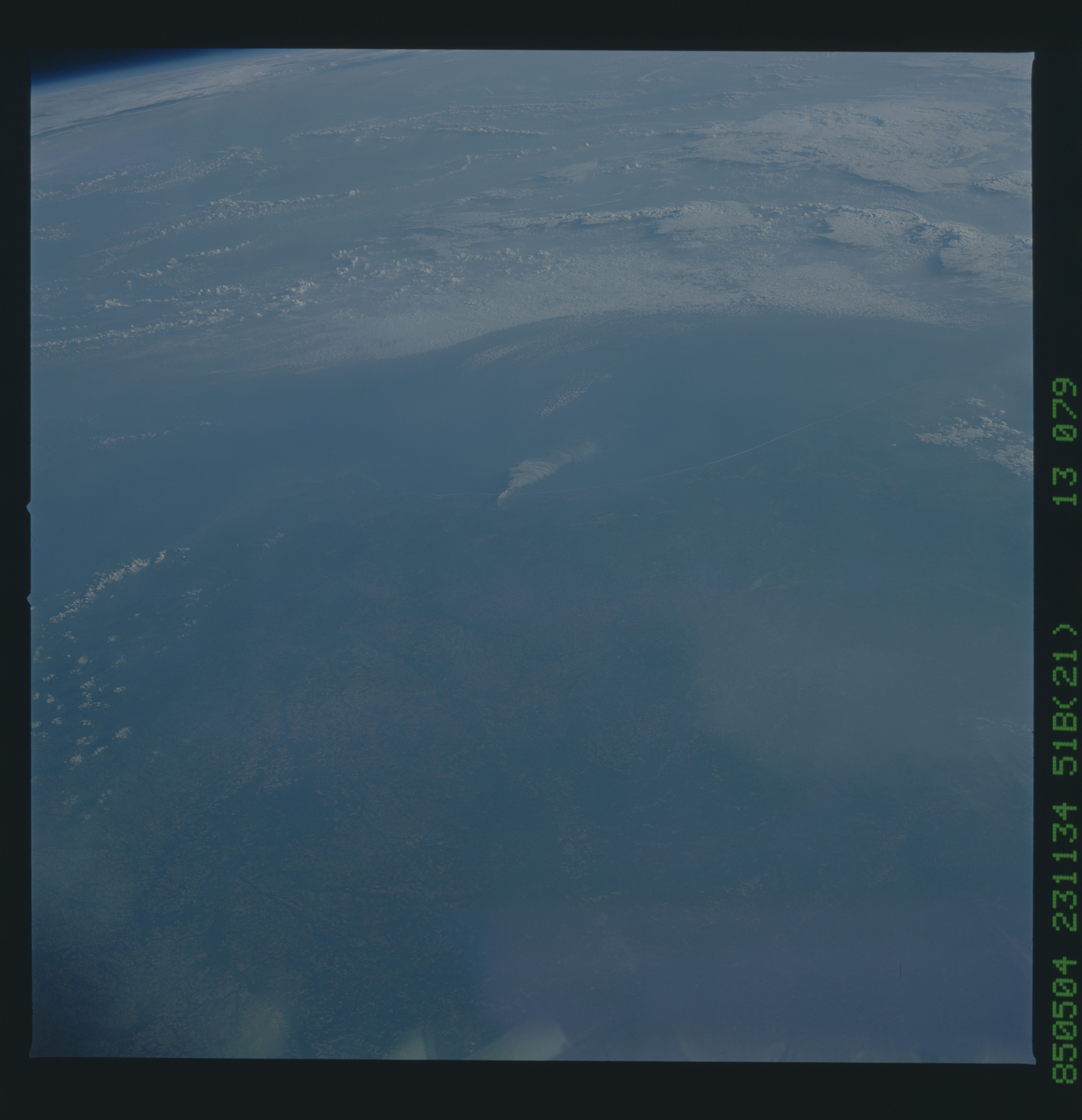 51B-43-079 - STS-51B - 51B earth observation