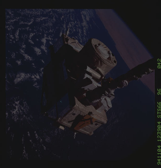 STS066-96-042 - STS-066 - CRISTA-SPAS - Atlantis' RMS deploys the CRISTA-SPAS during STS-66 mission