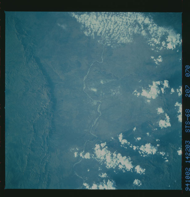STS068-207-070 - STS-068 - Earth observations during STS-68 mission