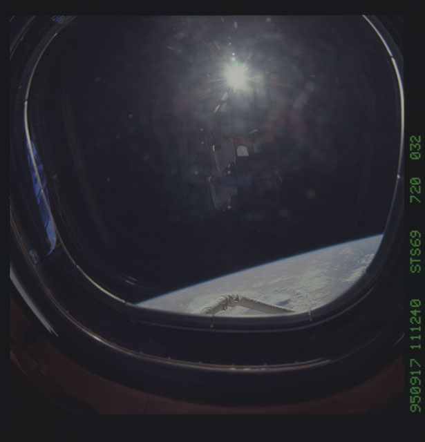 STS069-720-032 - STS-069 - Earth observations taken during STS-69 mission