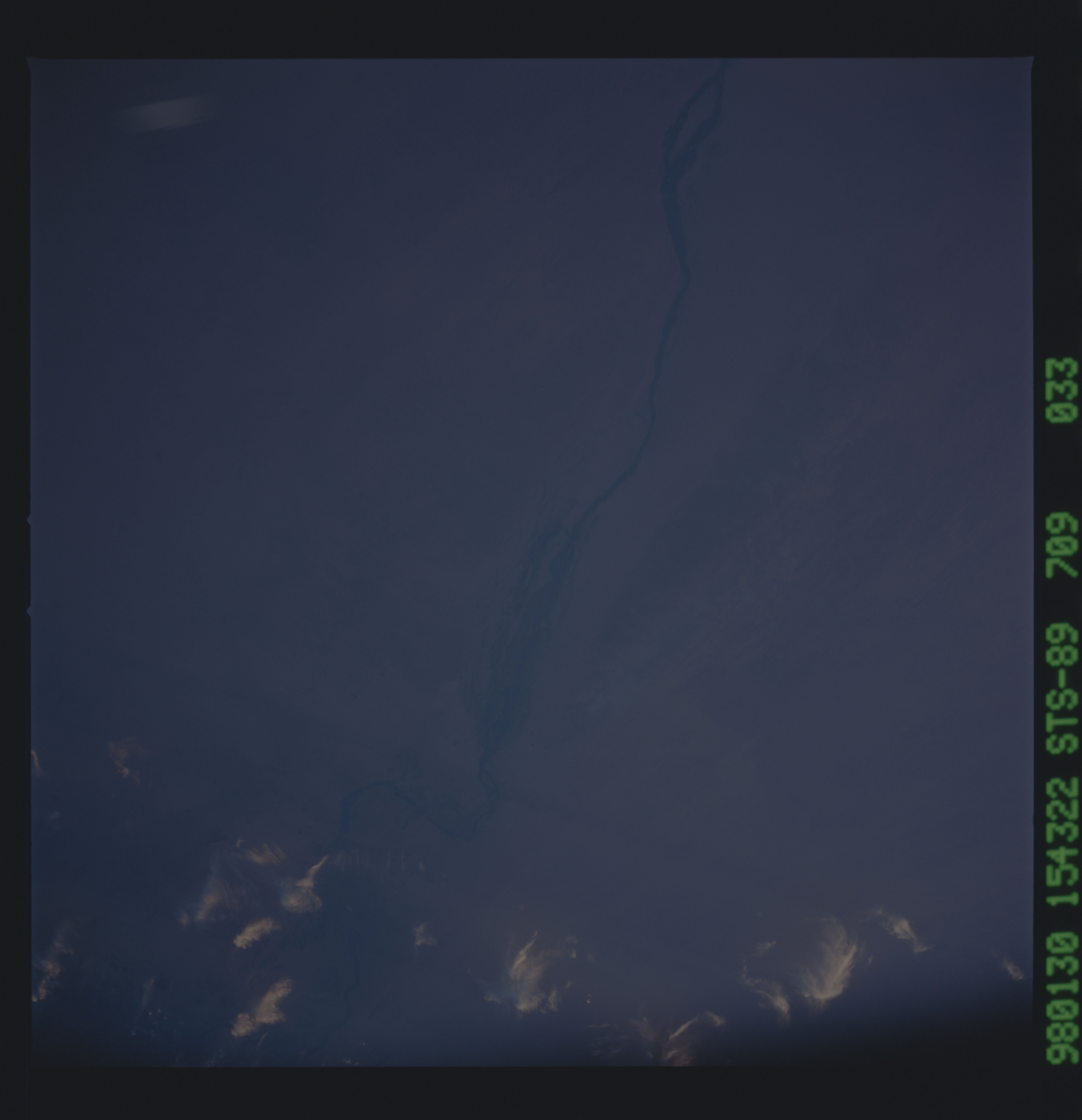 STS089-709-033 - STS-089 - Earth observations during STS-89
