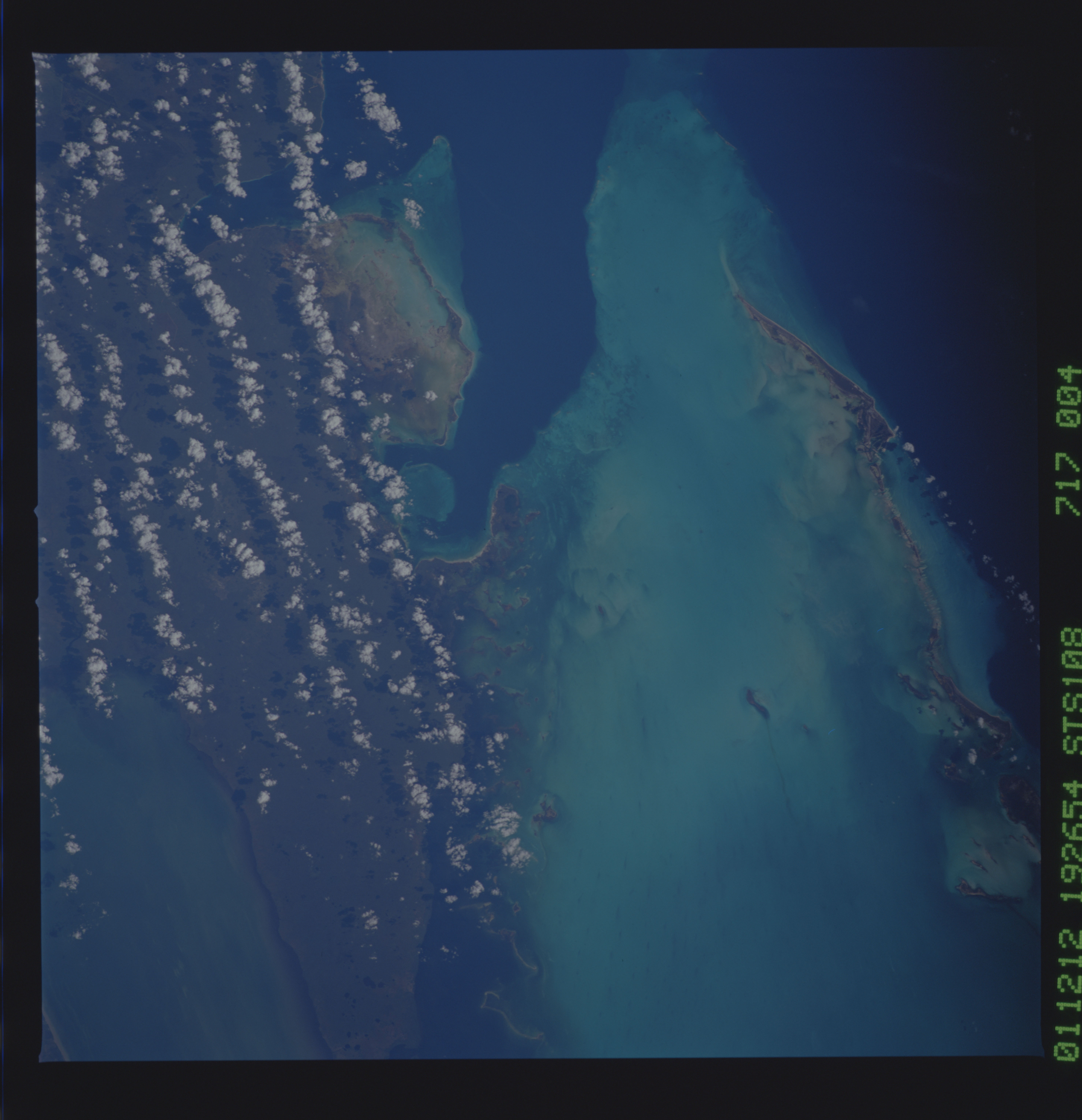 STS108-717-004 - STS-108 - Earth observations taken during STS-108