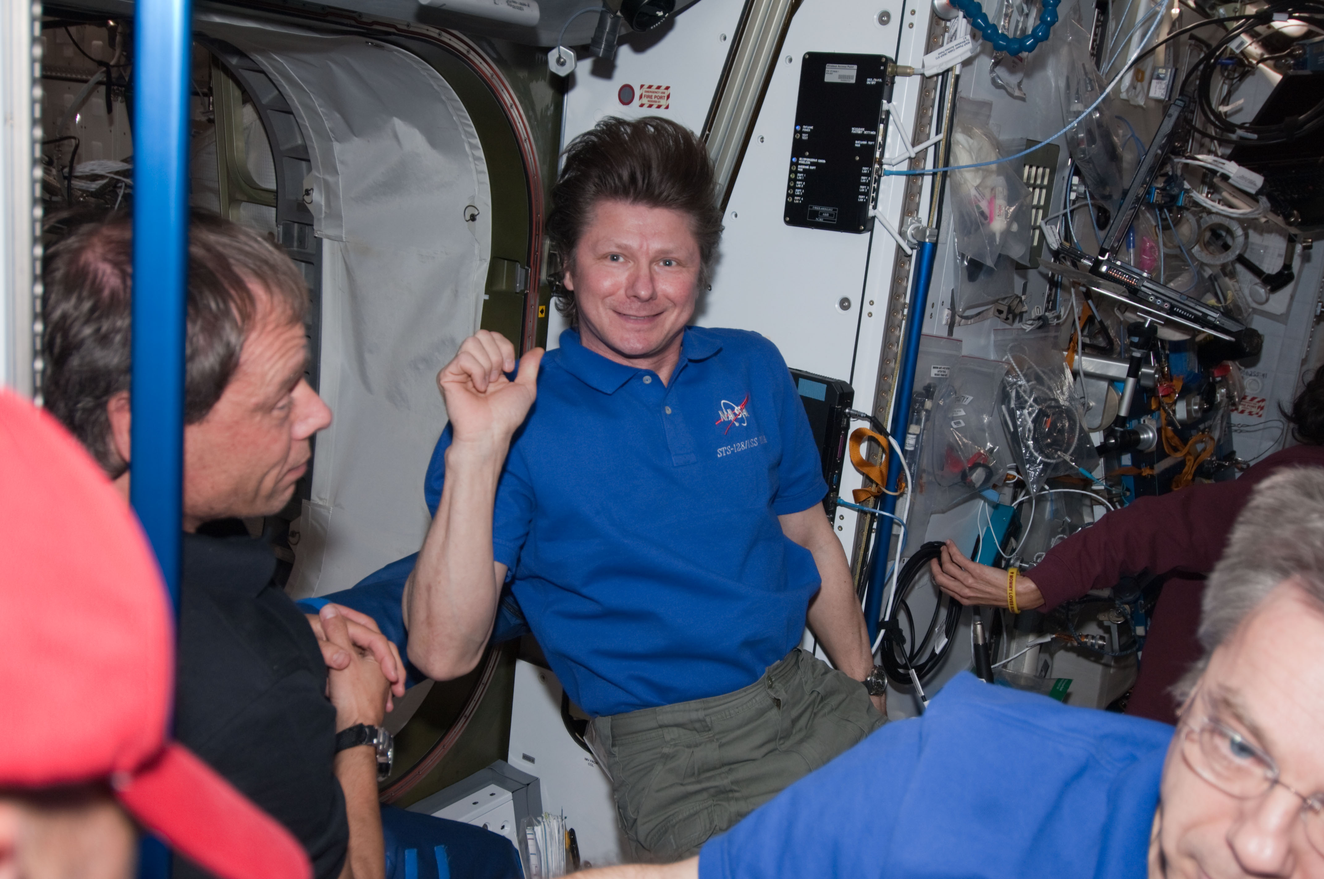 S128E008370 - STS-128 - Crew in Node 2 Harmony